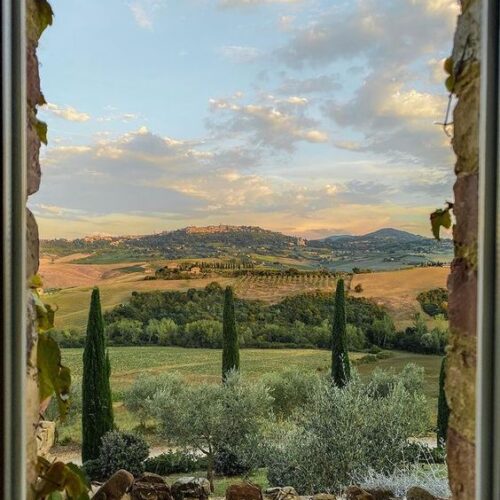 b545dc0d-49a7-4935-9bb7-306e724e12fc